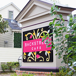 Backstreet Café